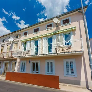 apartments-seaside-crikvenica.primorje-gorskikotar.com/